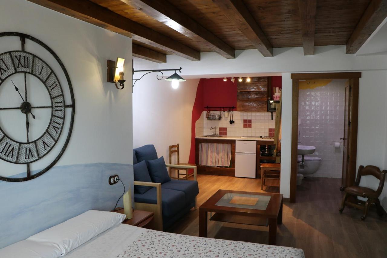 Apartamentos Rurales Casa Lafuente Luquiano Екстериор снимка